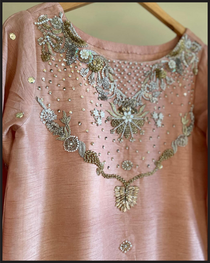 CHAAYE_PINK