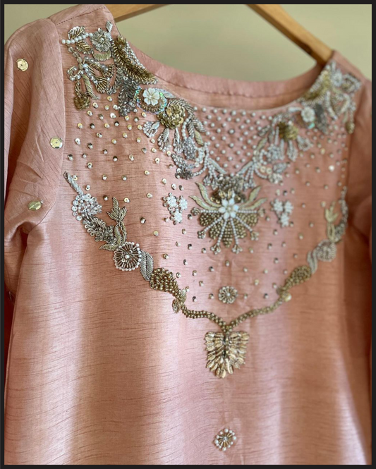 CHAAYE_PINK