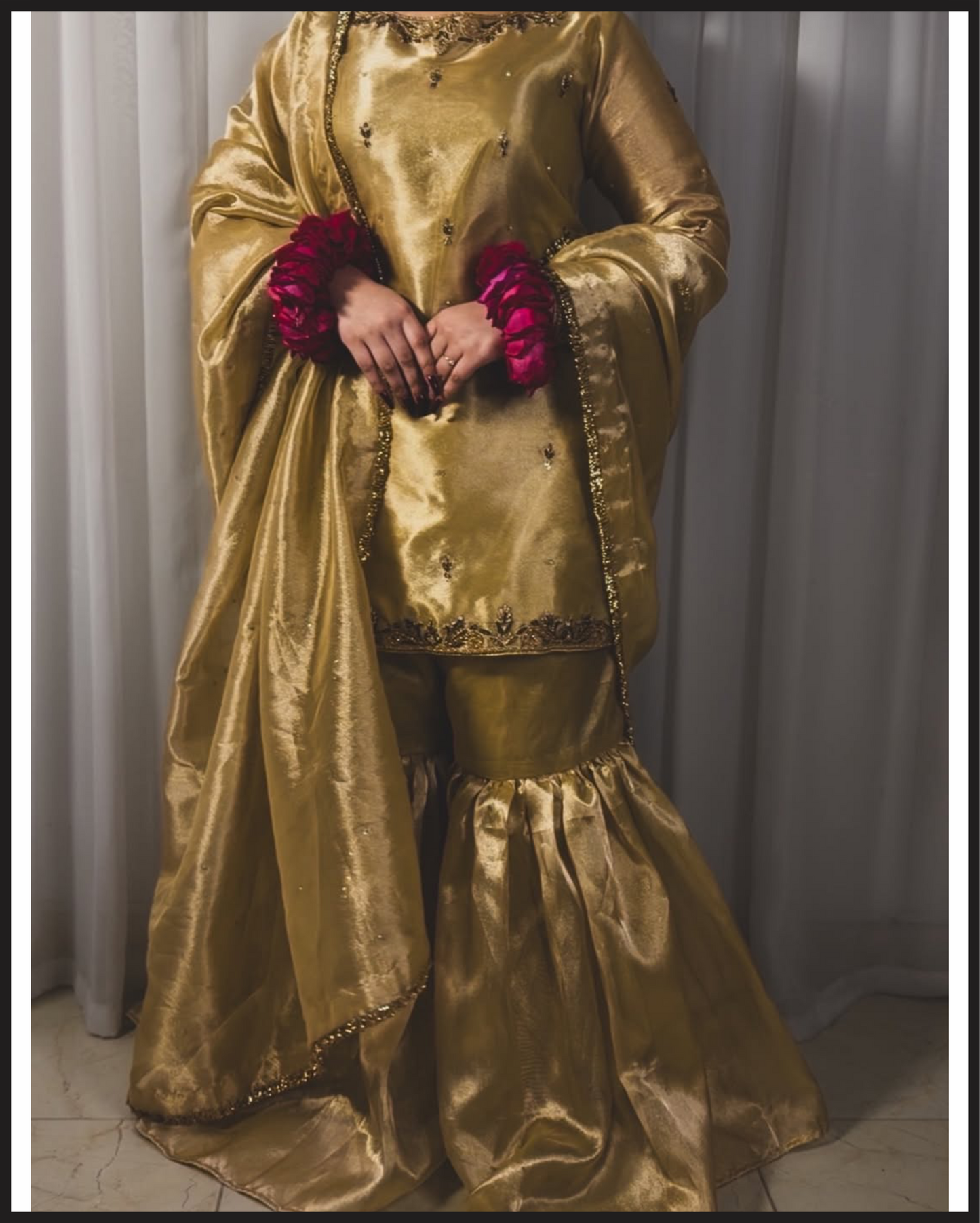 GOLDEN_GHARARA