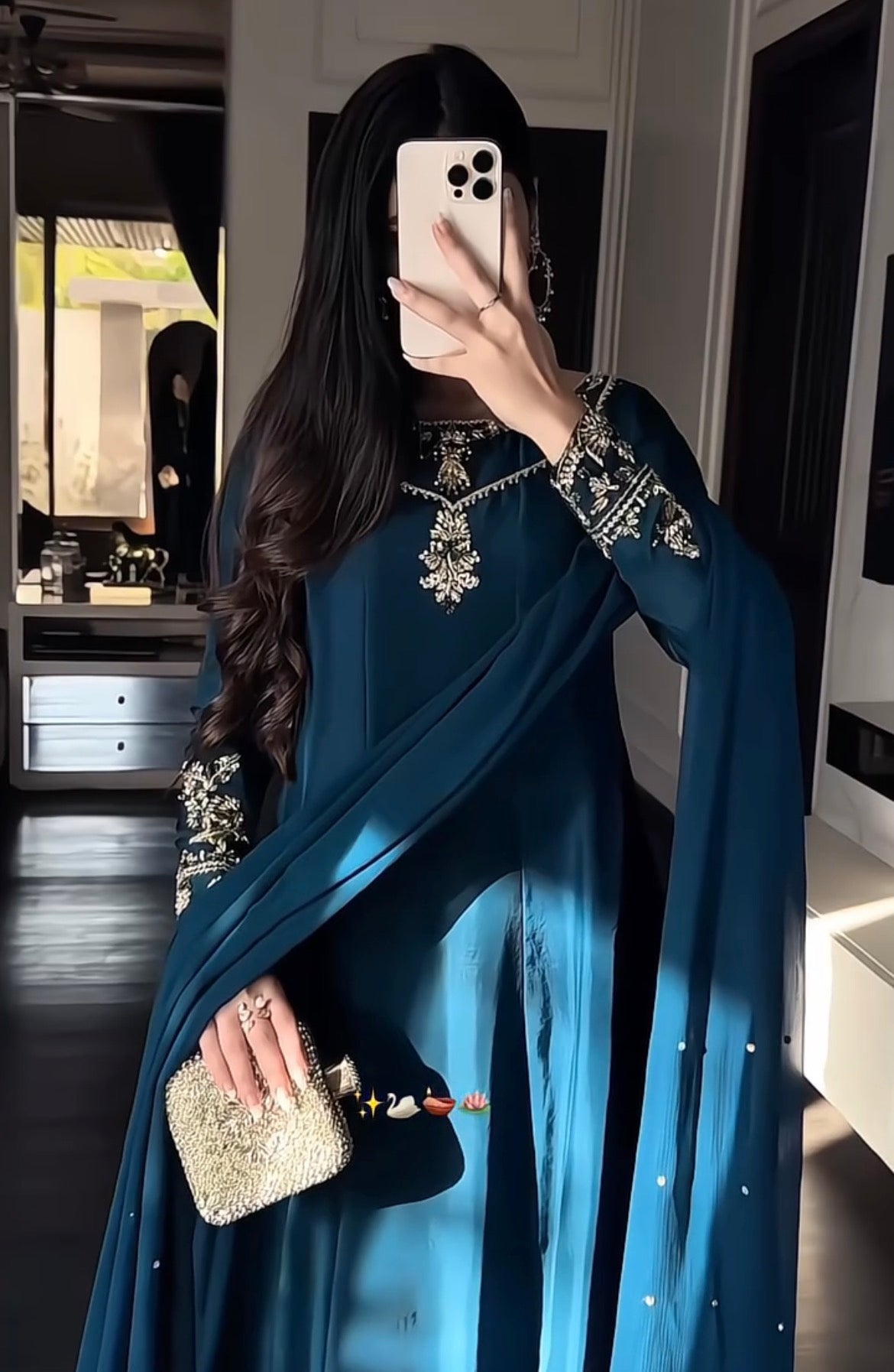PEACOCK BLUE