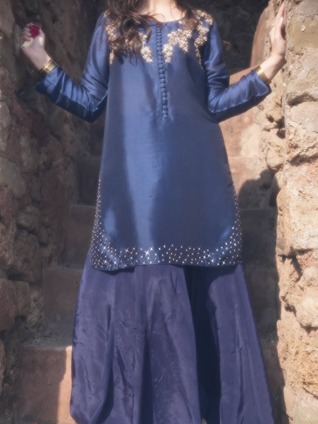 NAVY_BLUE