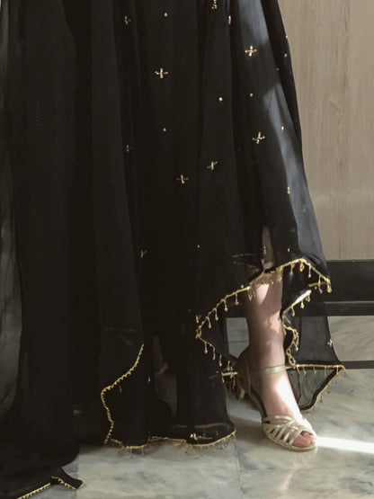 BLACK_MAXY