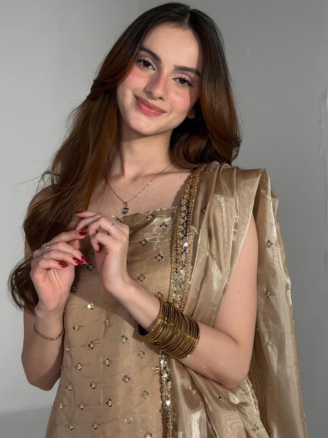 MAHNOOR