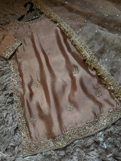 LIGHT_BROWN