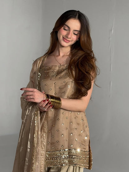MAHNOOR