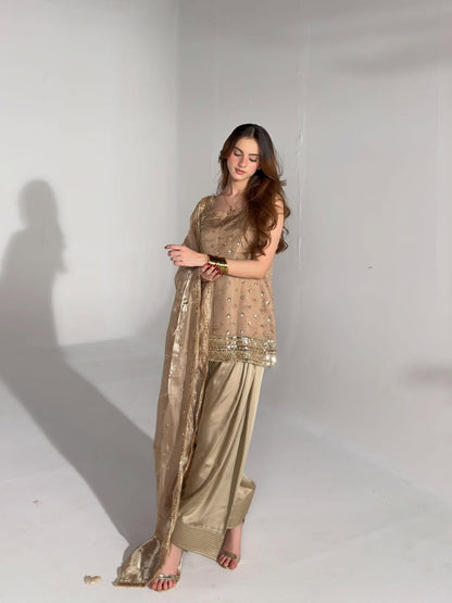 MAHNOOR
