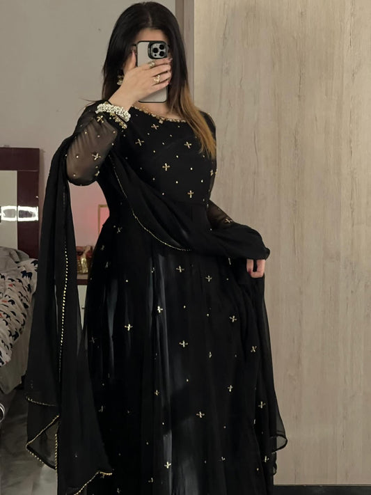 BLACK_MAXY